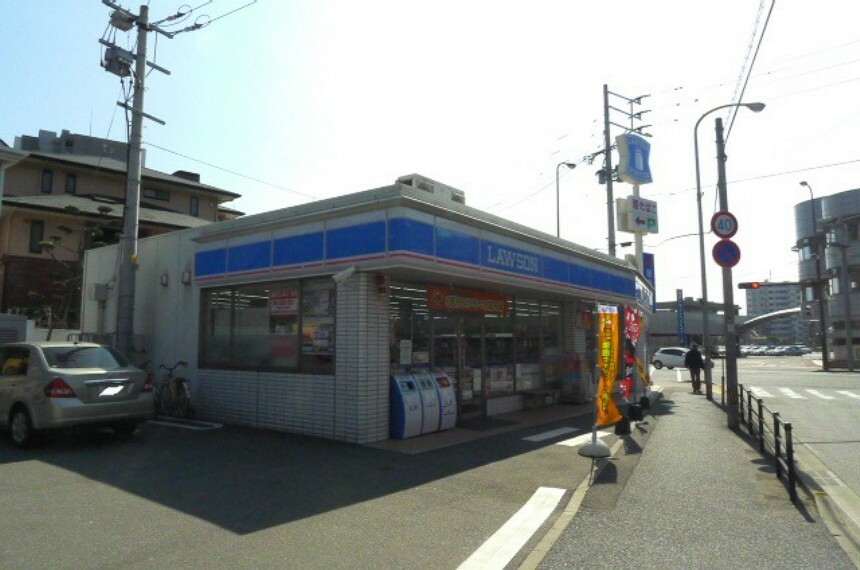 コンビニ ローソン 愛宕二丁目店