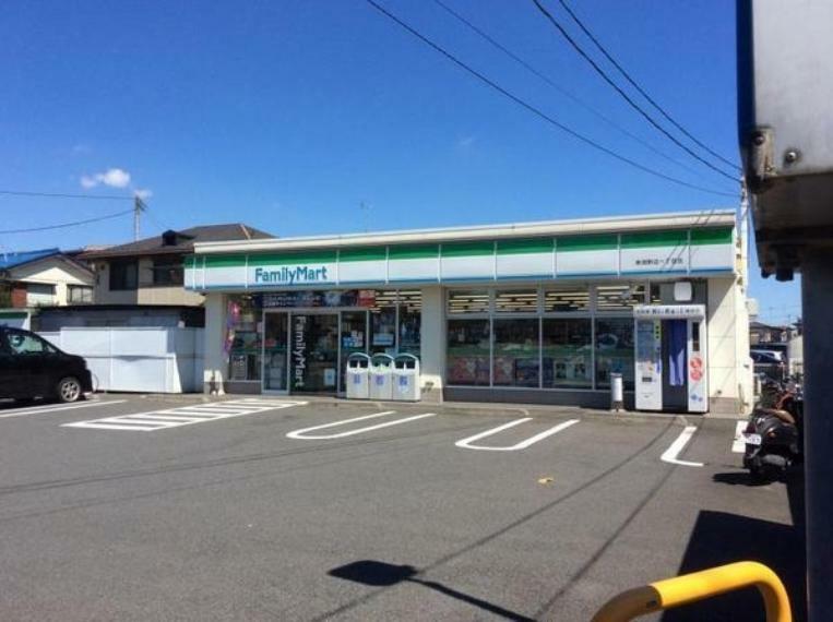 コンビニ ファミリーマート東淵野辺一丁目店