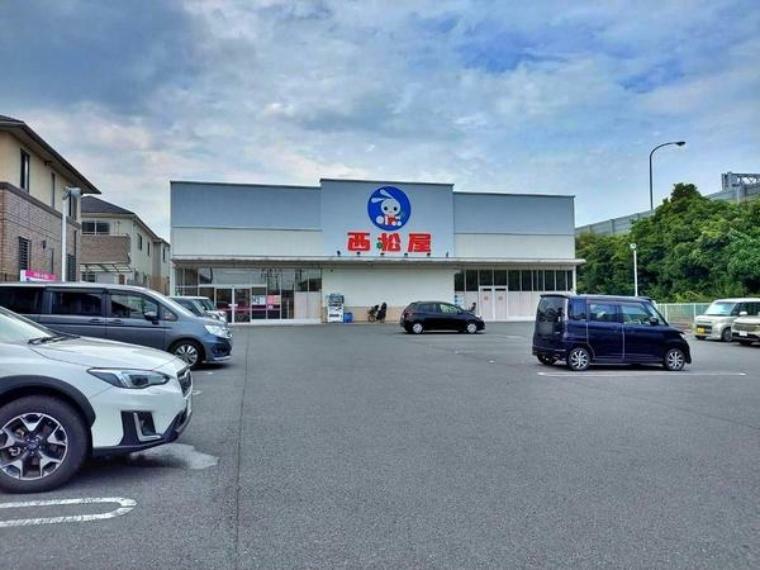 ショッピングセンター 西松屋 川越南大塚店