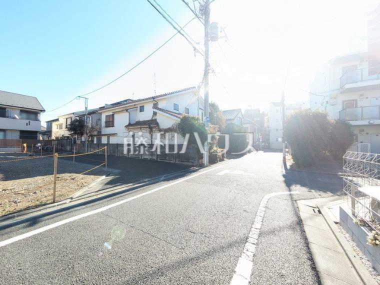 現況写真 接道状況および現場風景　【杉並区井草1丁目】西武新宿線「下井草」駅徒歩3分の好立地！