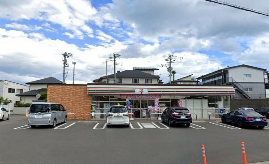 コンビニ セブンイレブン多賀城下馬店