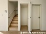 収納 階段下の収納スペースはライフスタイルに合わせてご活用ください。