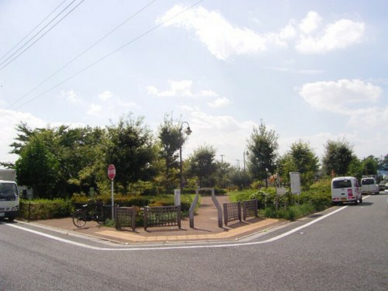 【公園】久保新田さくら公園まで454m
