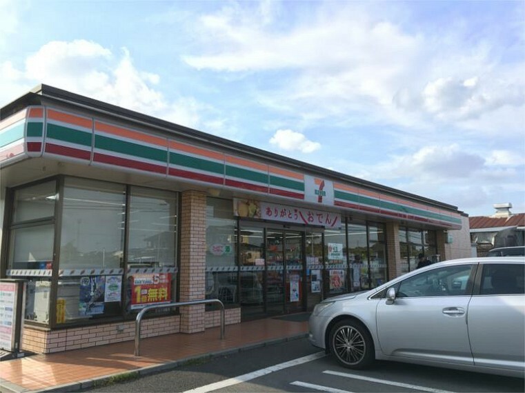 コンビニ セブンイレブン 鷲宮桜田2丁目店