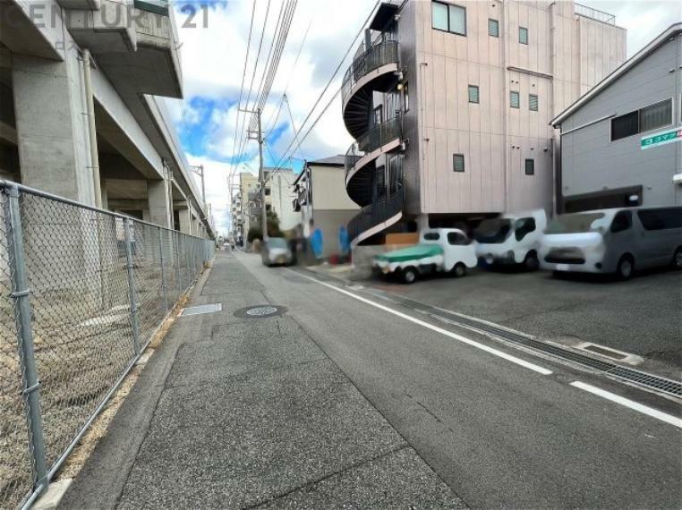 現況写真 前面道路含む現地写真