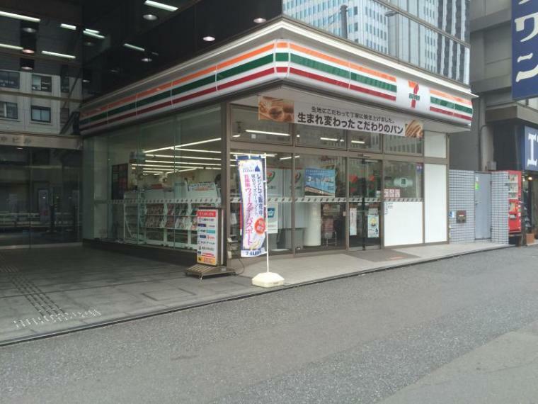 コンビニ 【コンビニエンスストア】セブンイレブン 新宿7丁目店まで253m