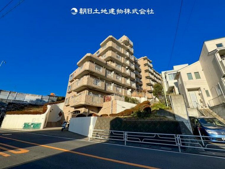 外観写真 【外観・立地】将来にわたって資産価値が継続するな佇まい。ここから始まる変わらない価値観はこの先も継続していきます