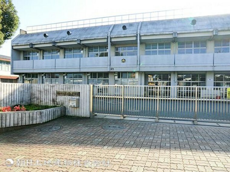 中学校 緑が丘中学校1160m