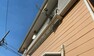バルコニー バルコニーは、建物内から室外へ楽に出入りできる便利なスペースです。また、バルコニーには手すりを付けることが義務付けられており、手すりの高さは110cm以上で施工することが建築基準法で定められています。