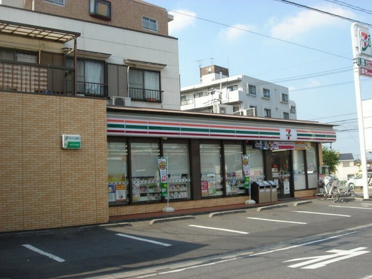 コンビニ セブンイレブン 東大宮4丁目店