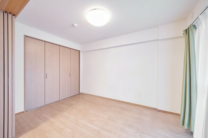 【洋室3】画像はCGにより家具等の削除、床・壁紙等を加工した空室イメージです。