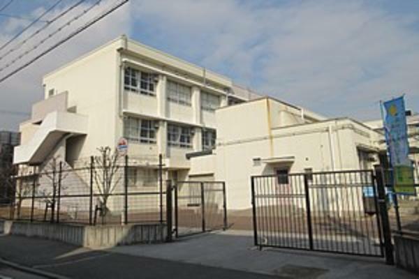 小学校 【小学校】西宮市立津門小学校まで517m