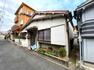 外観写真 【外観】 綺麗な神社近くの閑静な住宅地です。