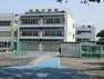 小学校 『狛江市立和泉小学校』まで徒歩2分！（約120m）