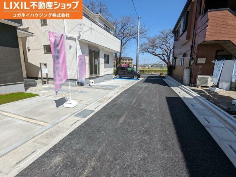 現況写真 車の通りが割と少ない道路がです。