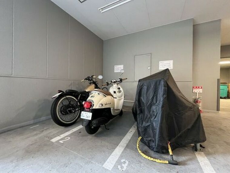 駐輪場・バイク置場もございます。