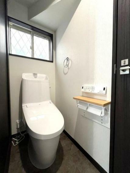トイレ 家族が毎日使うプライベートな空間、 清潔で使いやすいトイレにすることで快適に過ごすことができます