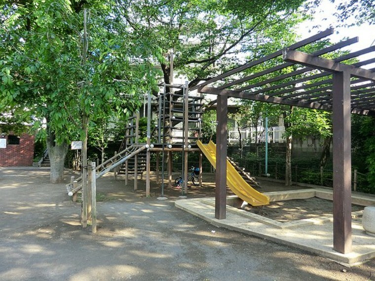 周辺環境:本町公園