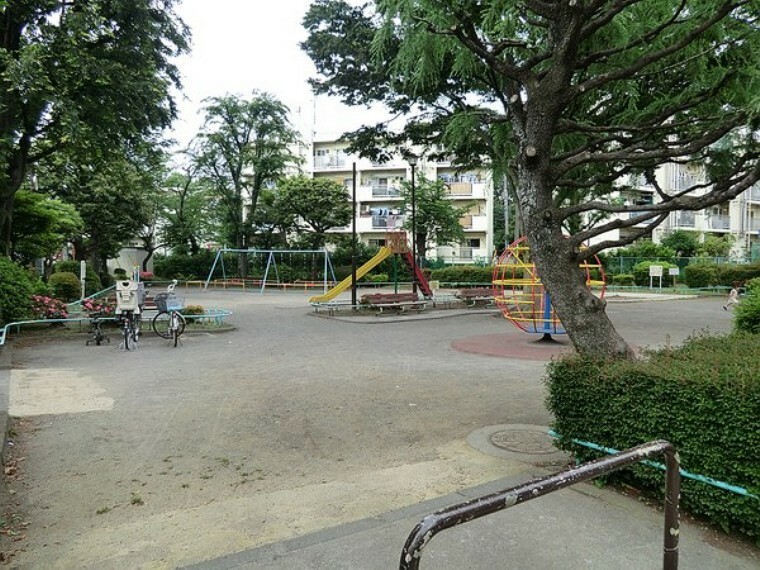 周辺環境 山下西公園