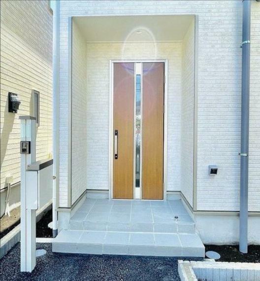 構造・工法・仕様 アルミ玄関ドア