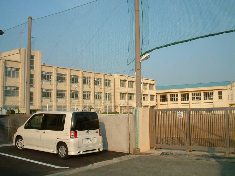 小学校 【小学校】神戸市立 舞子小学校まで735m
