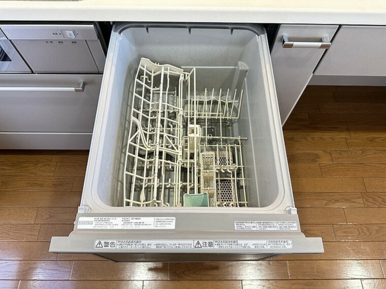 食器洗乾燥機付き、忙しい生活をサポートします。