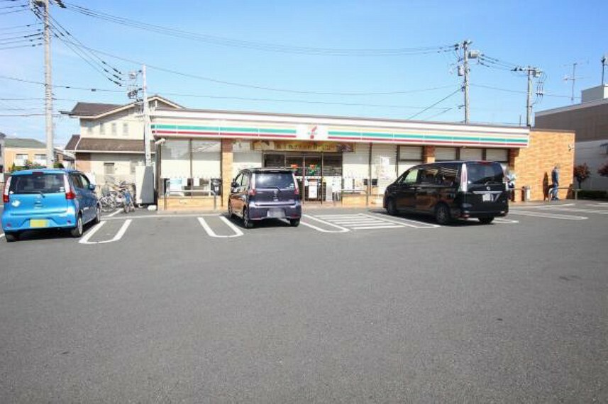 コンビニ セブンイレブン大和福田店103m