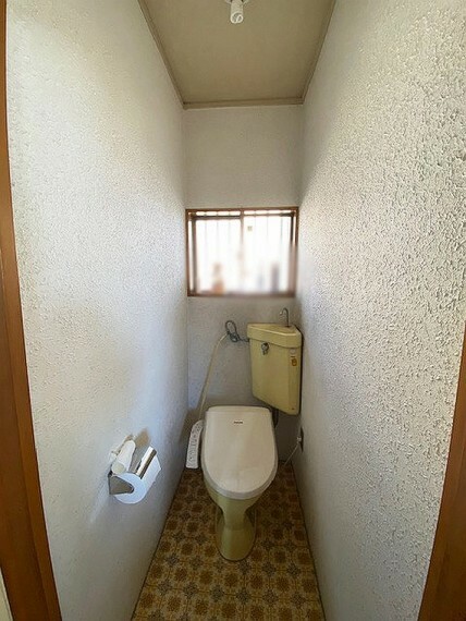 トイレ 2階トイレ。写真撮影日2024.02