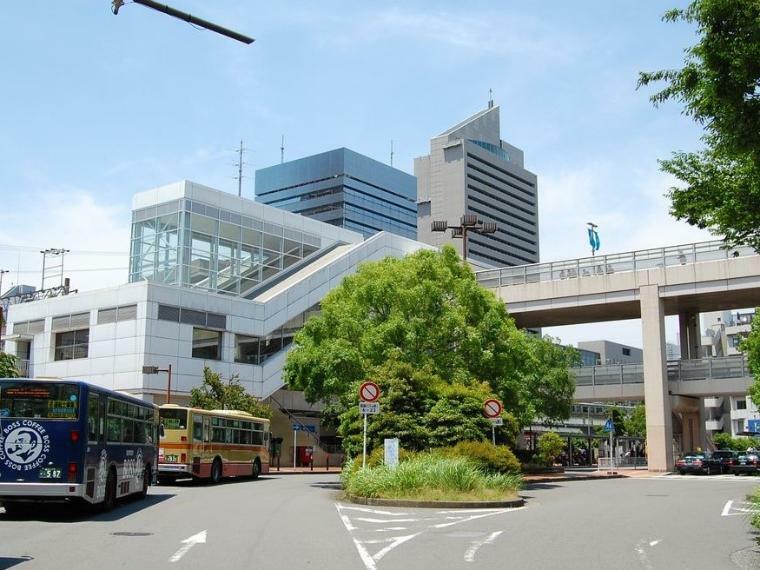 JR横須賀線「東戸塚」駅（JR横須賀線、湘南新宿ラインが利用できます。横浜駅へ約9分、品川駅へ約32分、渋谷駅へ約37分！）
