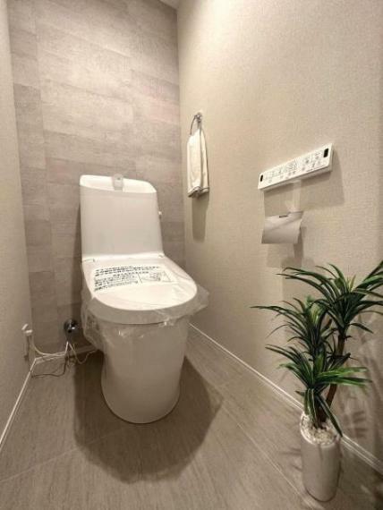 トイレ 《トイレ》■トイレは明るい空間で清潔感があります。