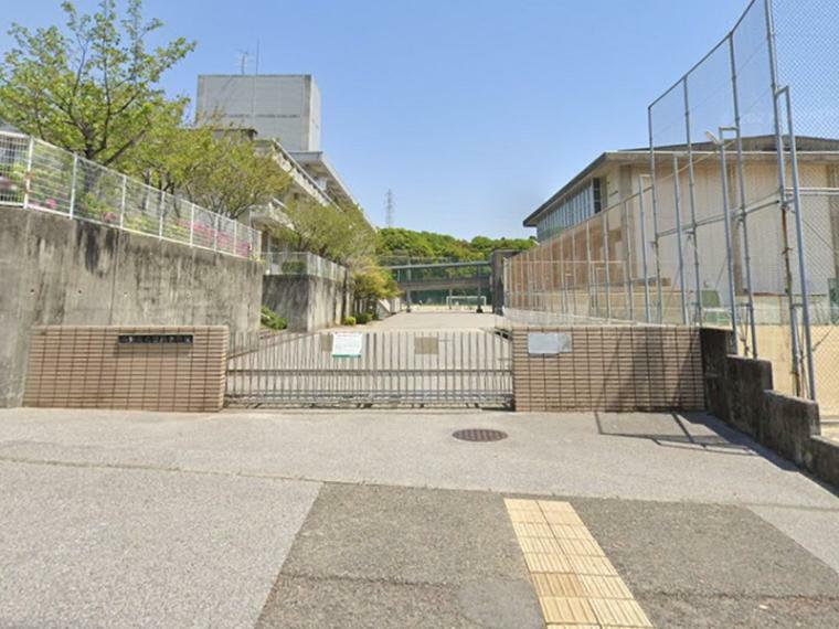 中学校 高知市立横浜中学校