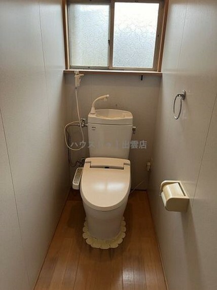 トイレ 簡易水洗のトイレです。