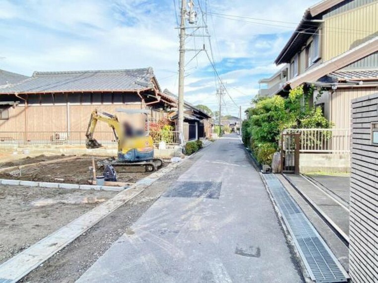 現況写真 前面道路 2023年12月18日撮影