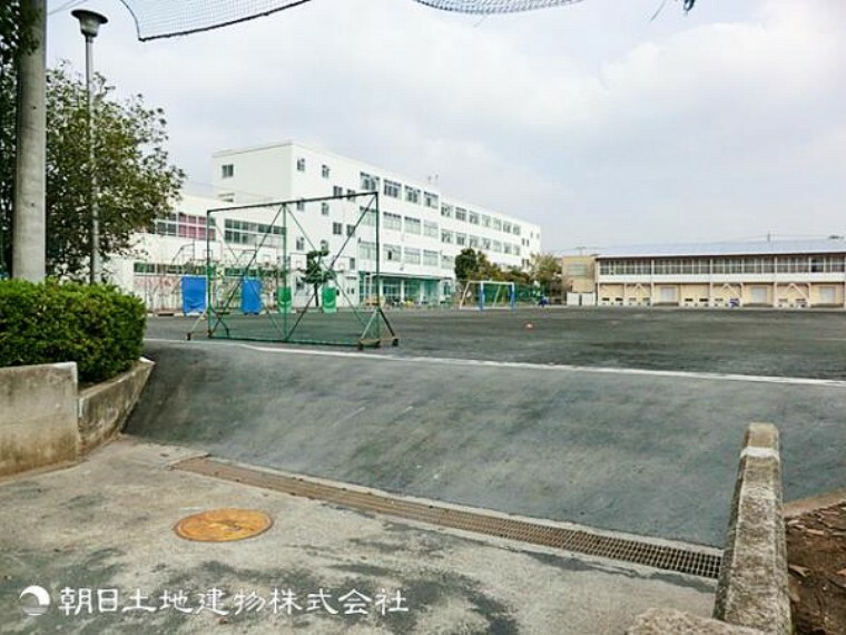 中学校 旭中学校40m