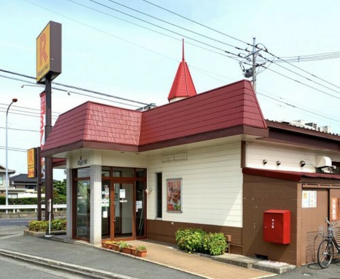 【ファミリーレストラン】リンガーハット　埼玉北本店まで2019m