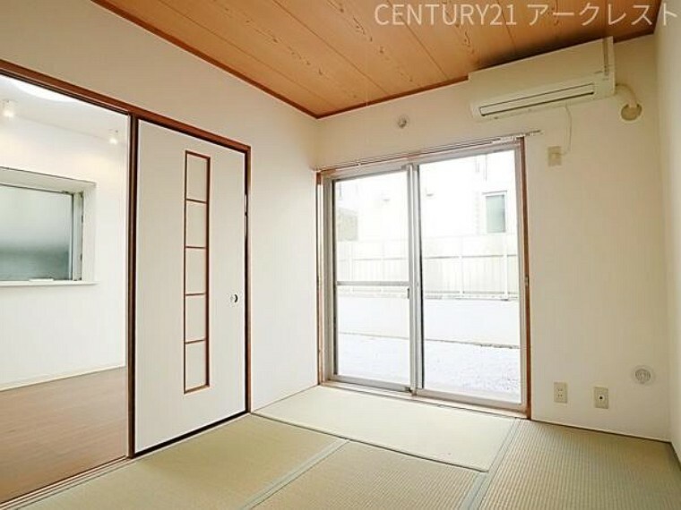 和室 ～・～Japanese Room～・～ 隣の洋室と続き間で使えます。