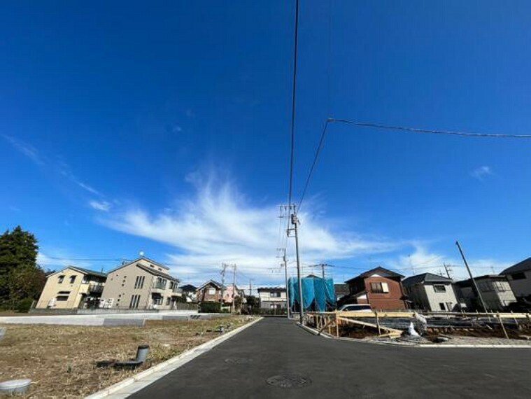 現況写真 「笑顔・快適・充実」　特別を日常にする日々が、この本邸から始まります。居住されるオーナ様の未来を考えて、ご家族にとって「いいもの」を揃えました。