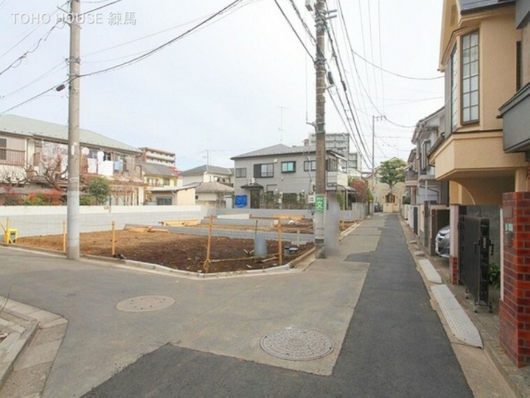 現況写真 前面道路含む現地