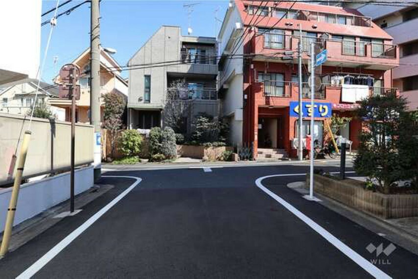 現況写真 敷地南側の前面道路