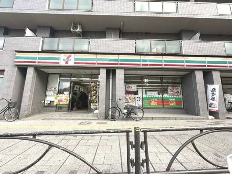 コンビニ セブンイレブン板橋熊野町店
