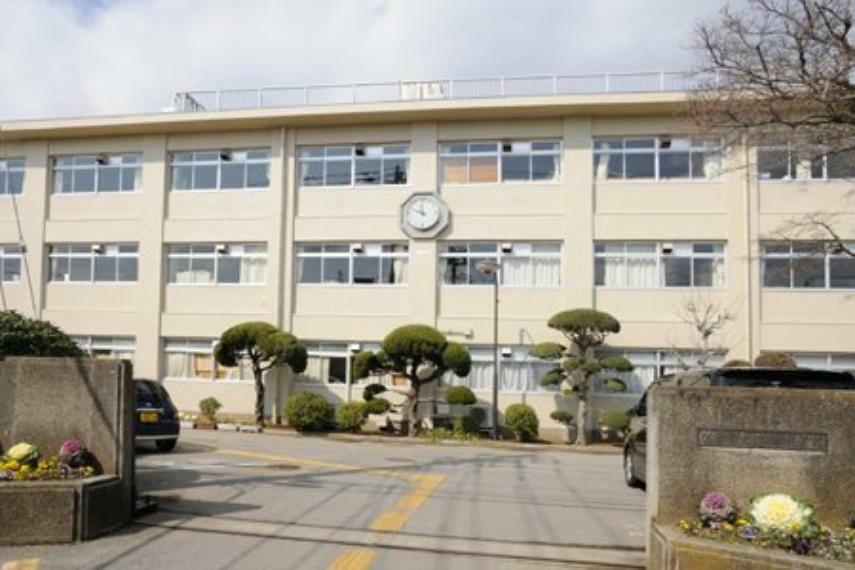 中学校 市立志津中学校