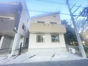 横浜市中区本牧間門