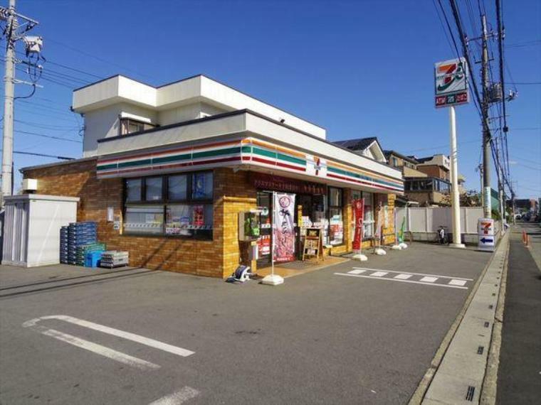 コンビニ セブンイレブン入間鍵山店