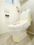 トイレ 【トイレ】・温水洗浄一体型トイレ【洋室約4.3帖】・大型クローゼット付のお部屋
