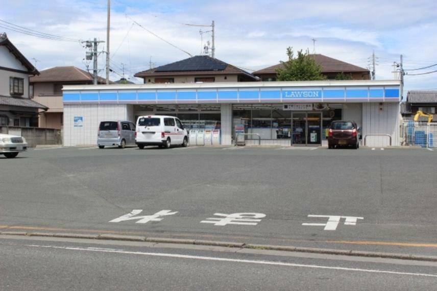 コンビニ ローソン　豊橋菰口店