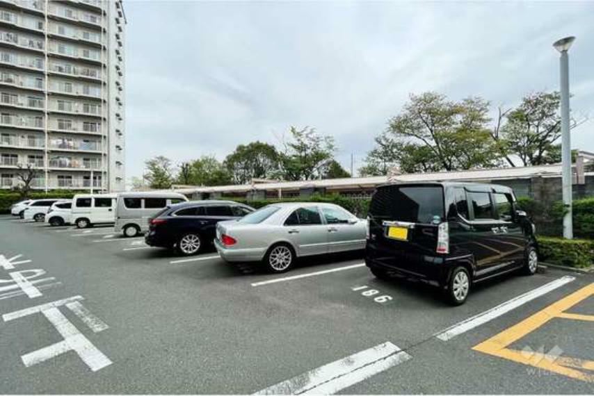 敷地内駐車場 敷地内駐車場（屋外平面式）