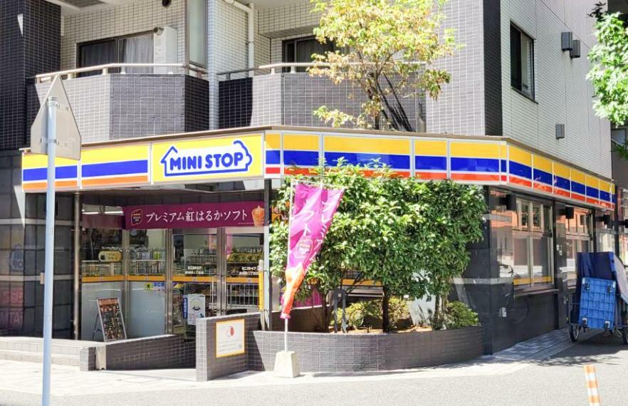 コンビニ ■ミニストップ 新横浜1丁目店