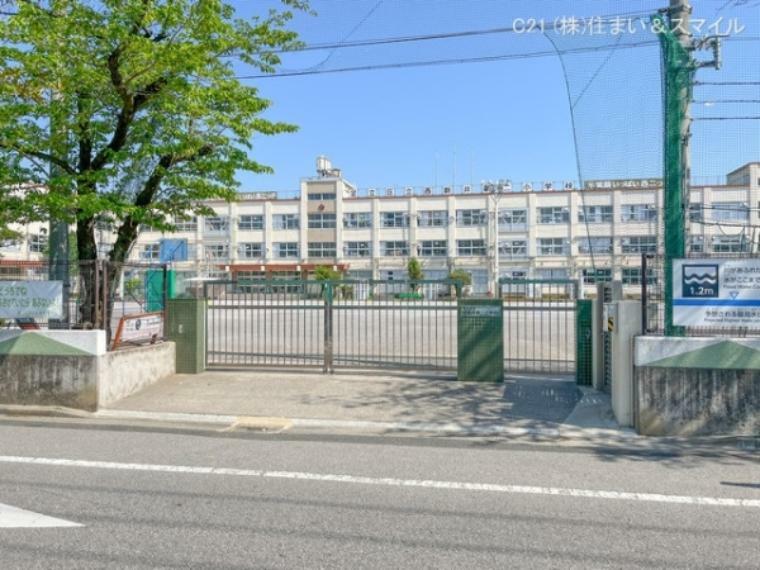 小学校 足立区立西新井第二小学校 撮影日:2023/05/04