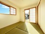 和室 リビング続きの和室は客間以外にもお子様のお昼寝や家事のスペースとして利用できます。