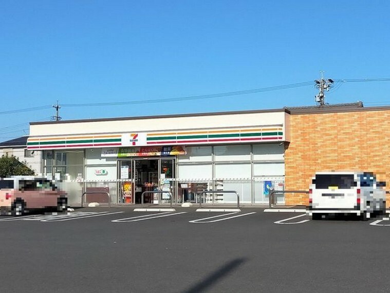 コンビニ セブンイレブン扶桑高雄定松店